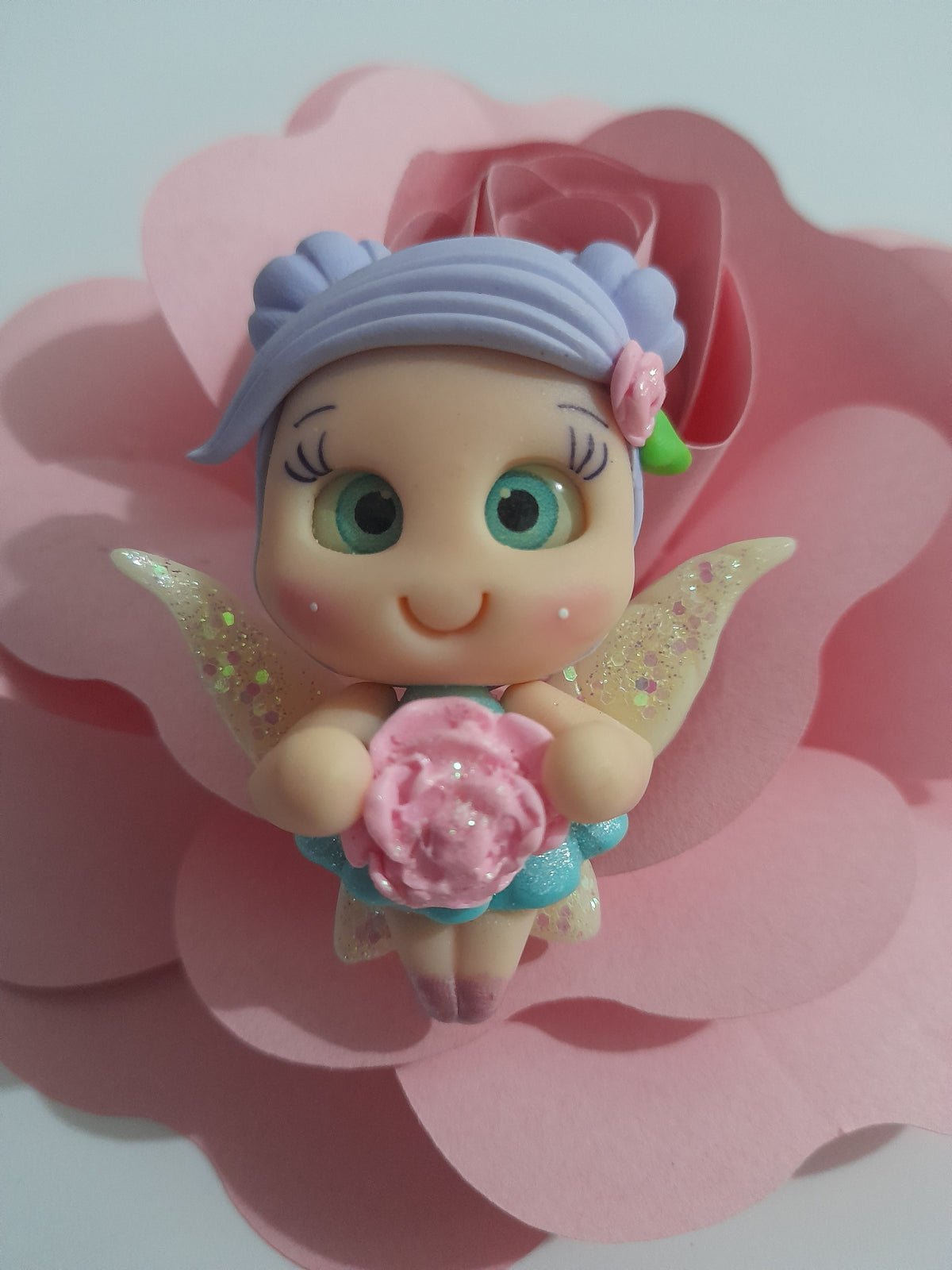 MUÑECA DE PORCELANA 1