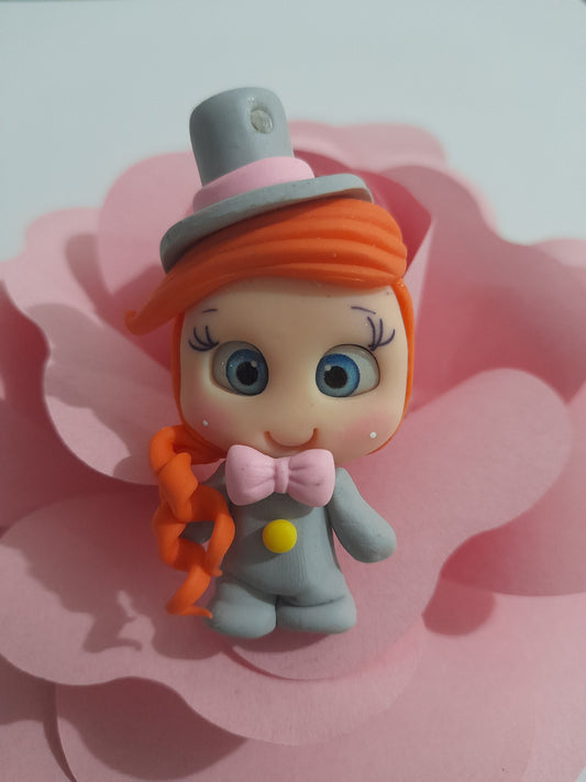 MUÑECA DE PORCELANA 2