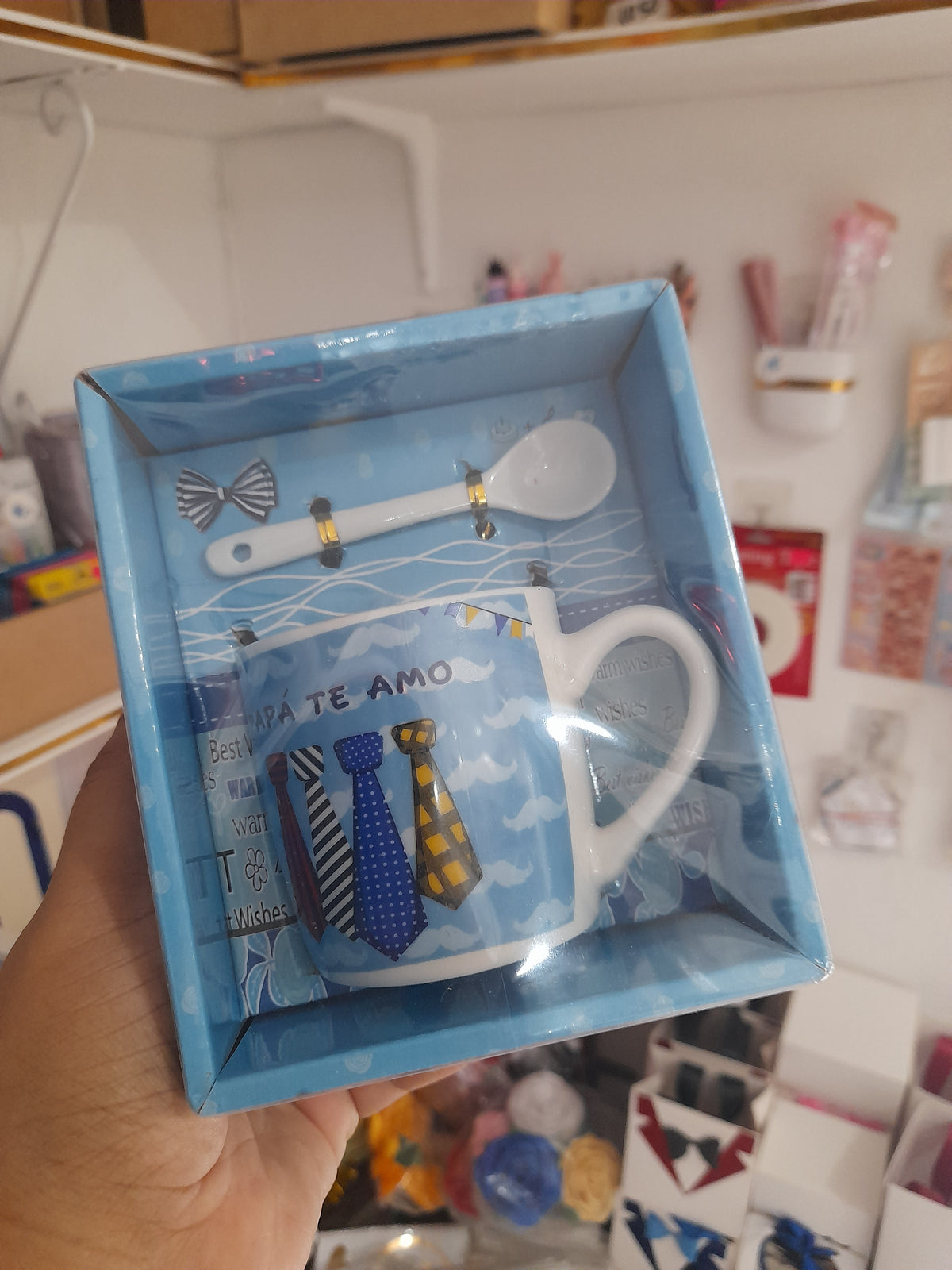 Taza con cuchara papá